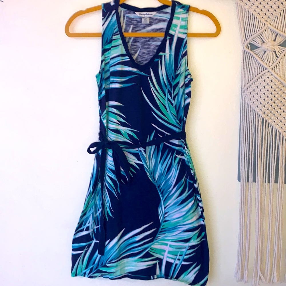 Sleeveless Navy Palm-Print Dress with Belt